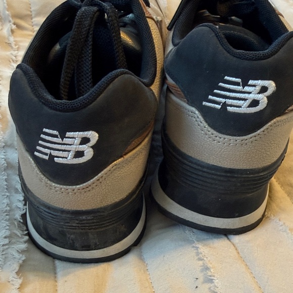 New Balance  Gold Rose gold Black 574 Sneakers - Picture 3 of 6